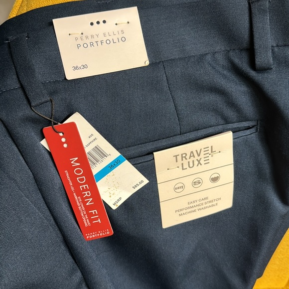Modern fit- Perry Ellis Portfolio pants - Picture 3 of 5